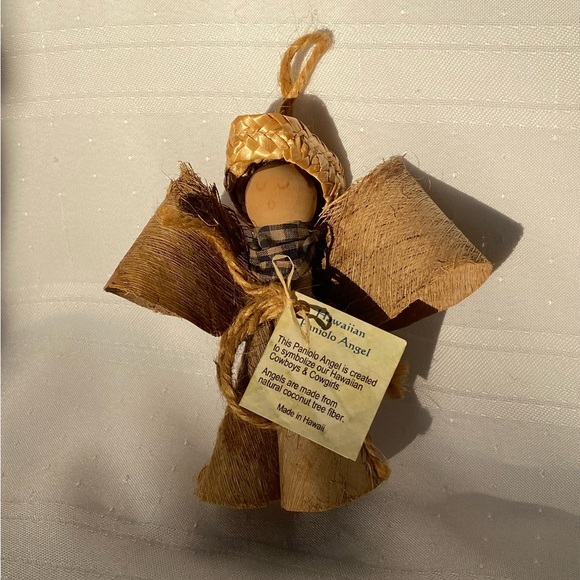 Hawaiian Angel Christmas Ornament - Picture 8 of 8